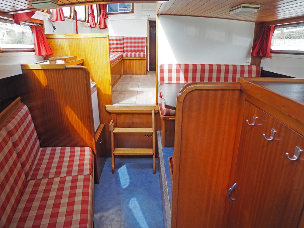 Fore ship, Accommodation